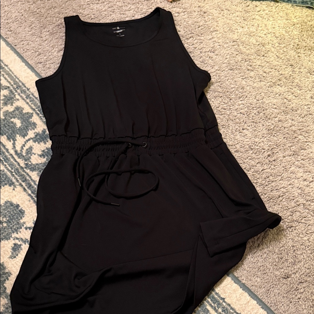 Lou & Grey Black Sleeveless Dress